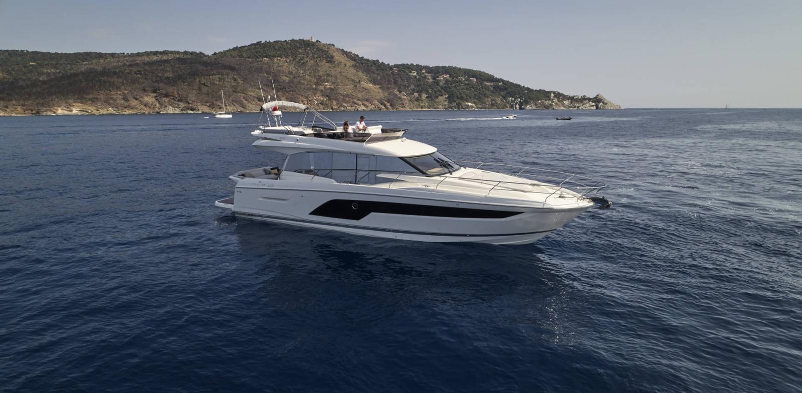 jeanneau Prestige 590