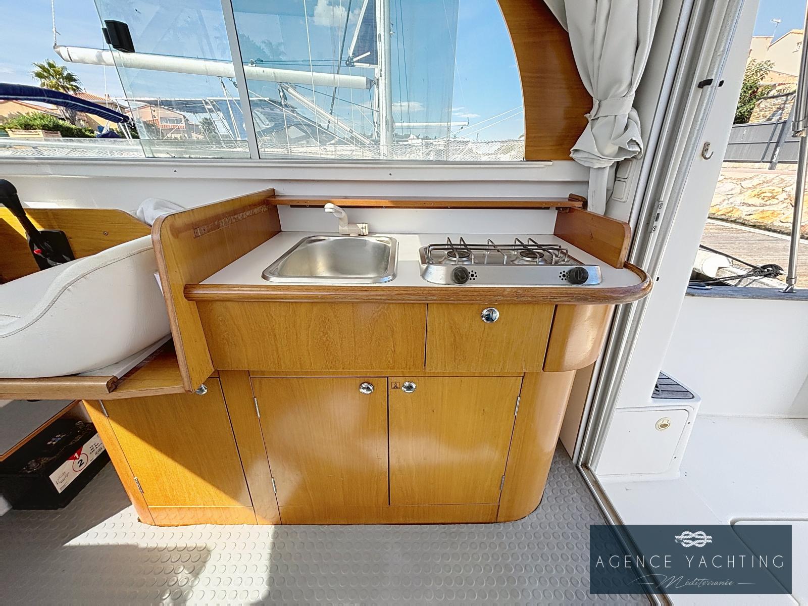 beneteau Antares 760