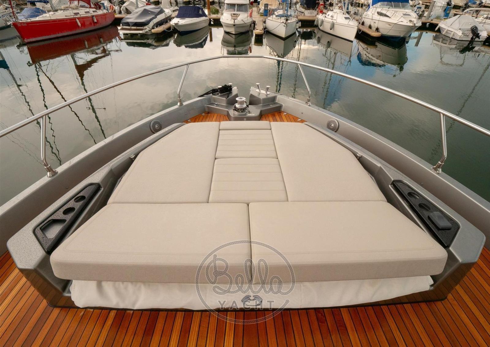 cranchi 52s