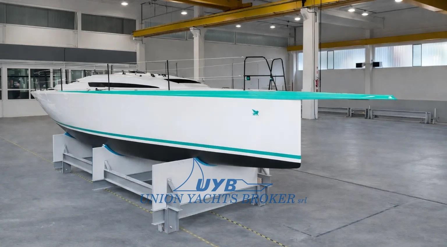 italia yachts Iy 9.98 nextgen