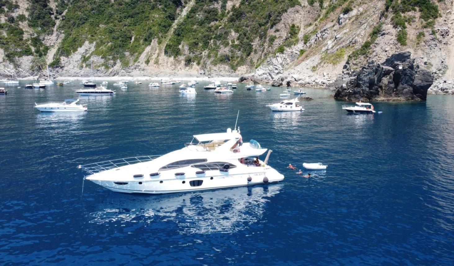 azimut 62e