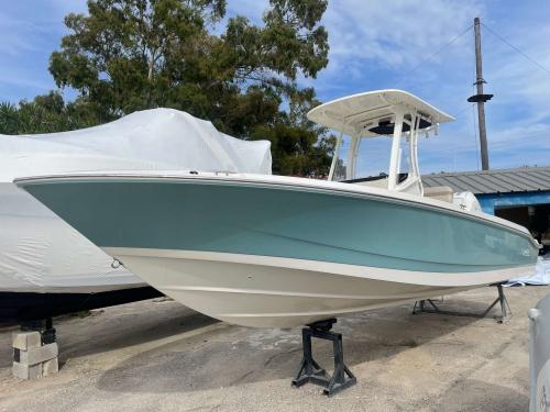 boston whaler 250 dauntless