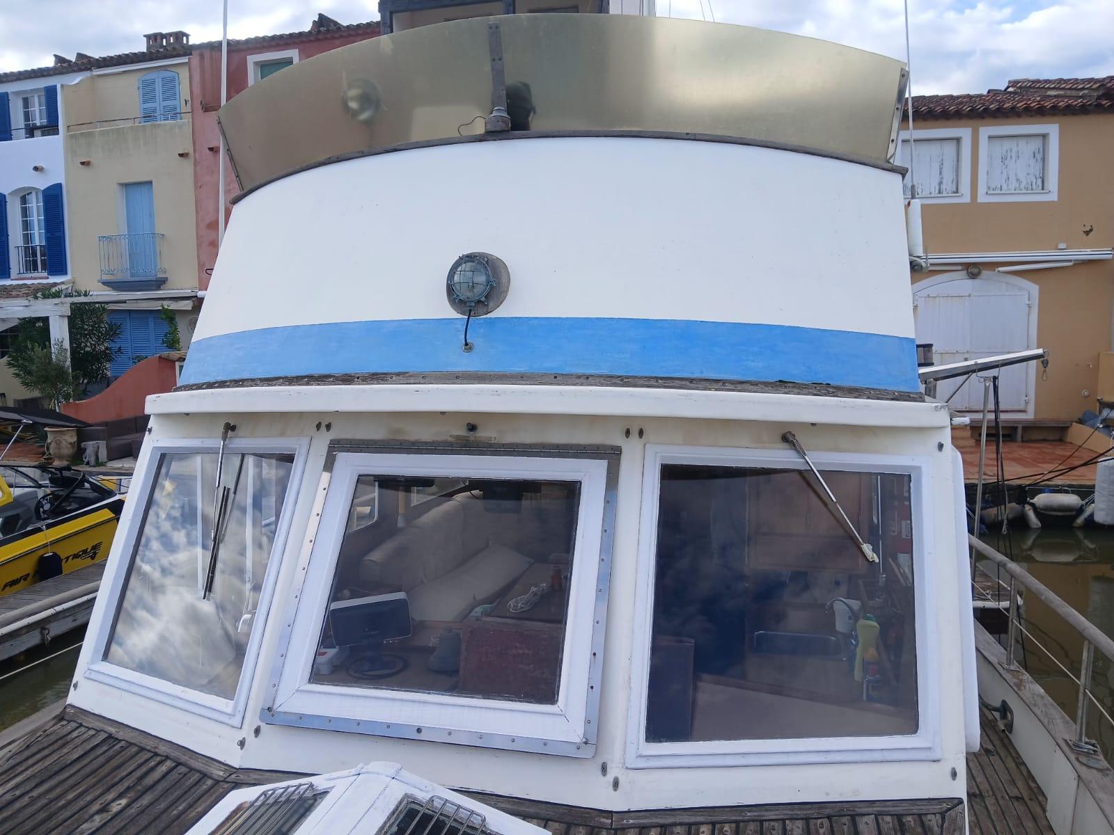 grand banks 40