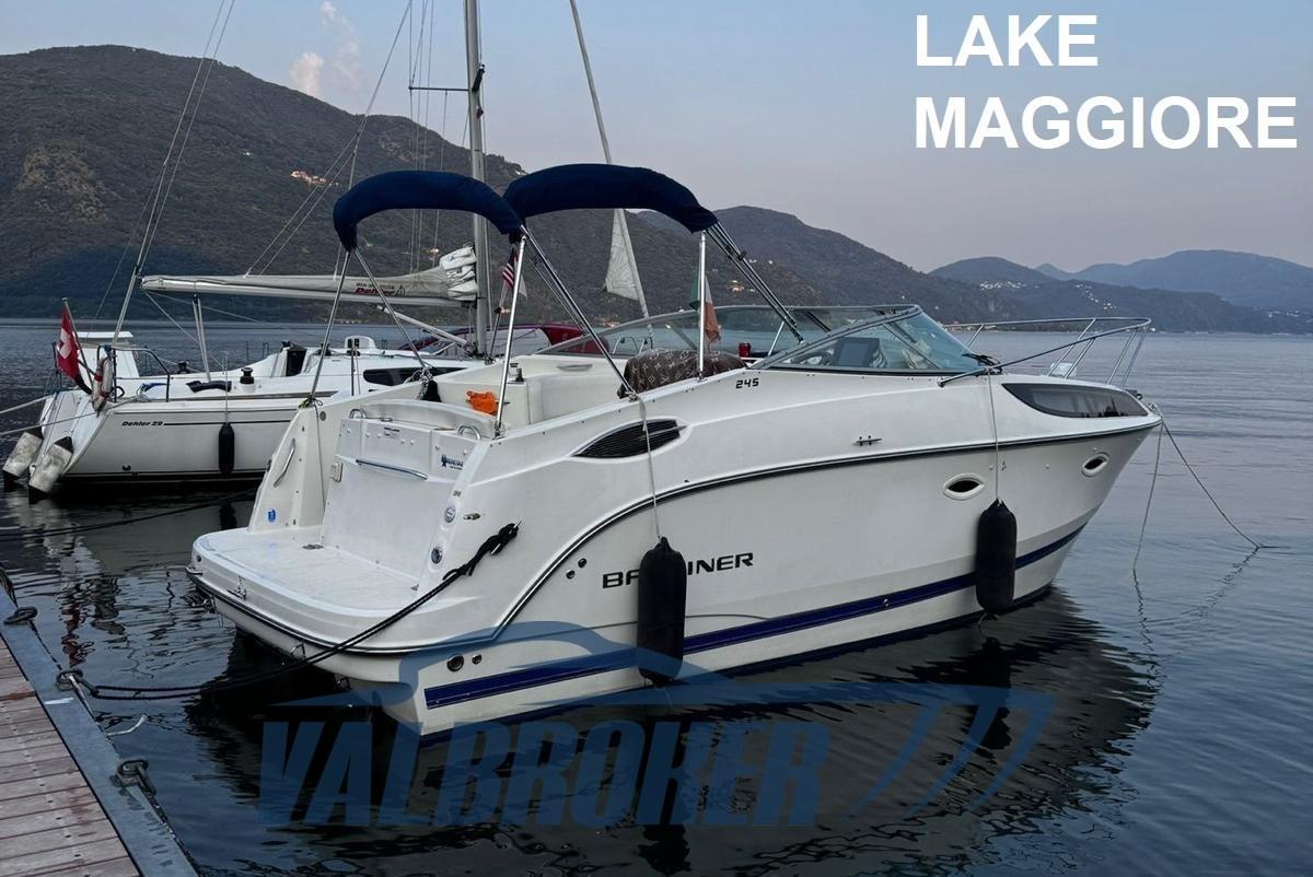 bayliner 245