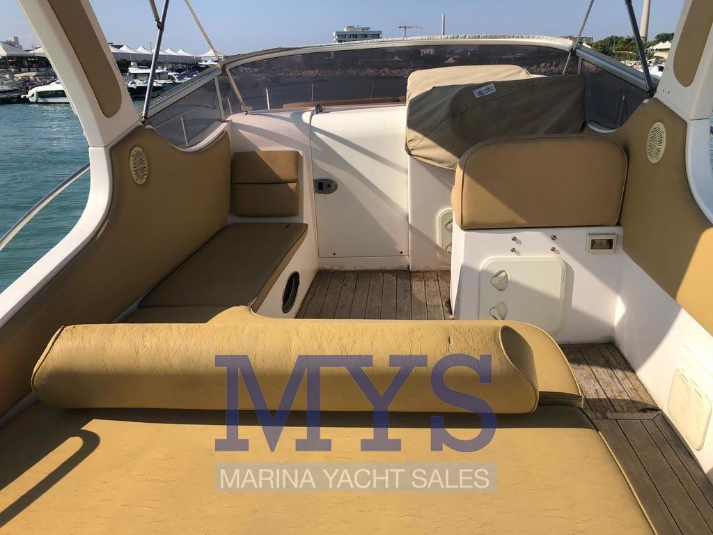 manò marine 24,50 cabin