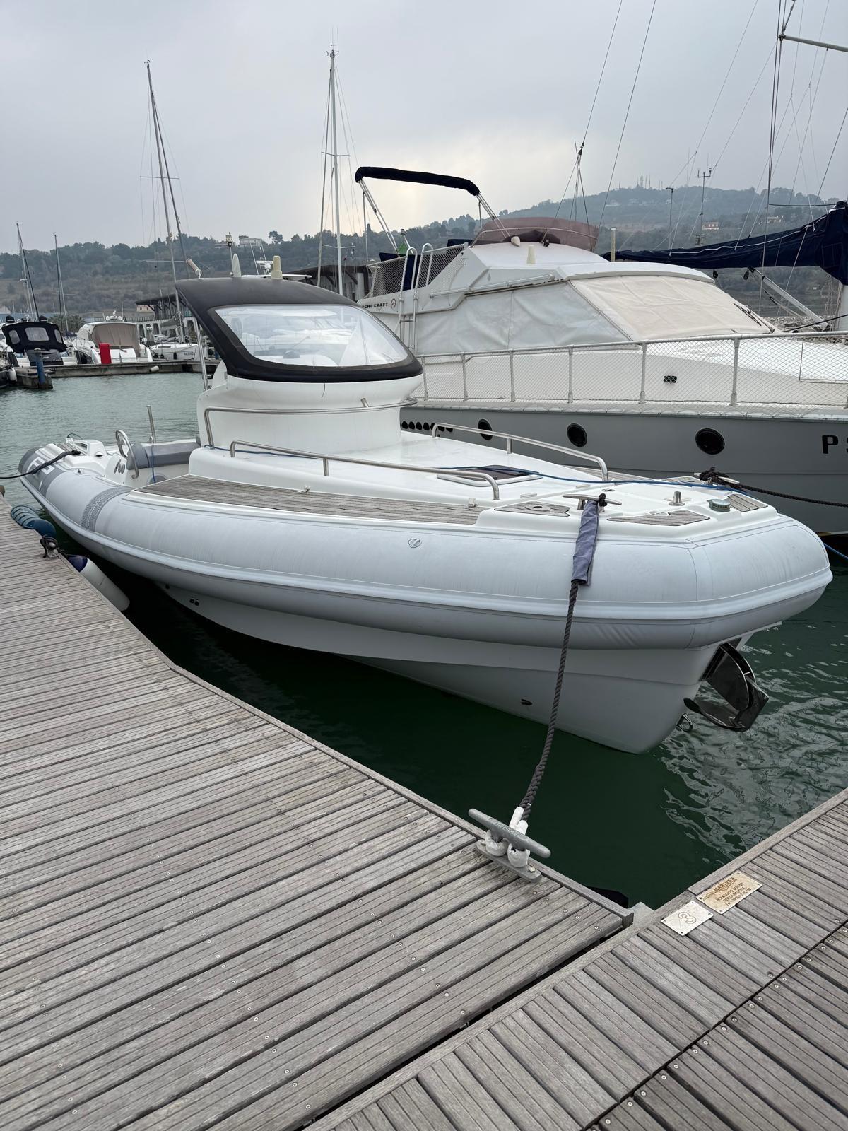 pirelli Pirelli 11 cabin