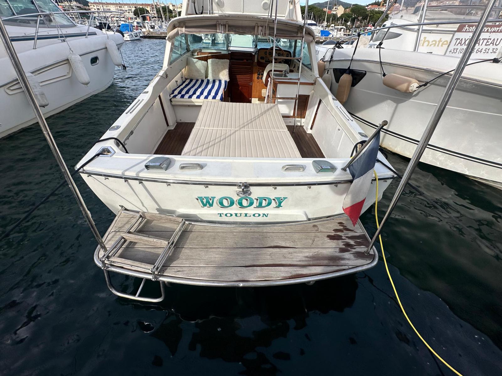 riva Bertram sport fisherman 25