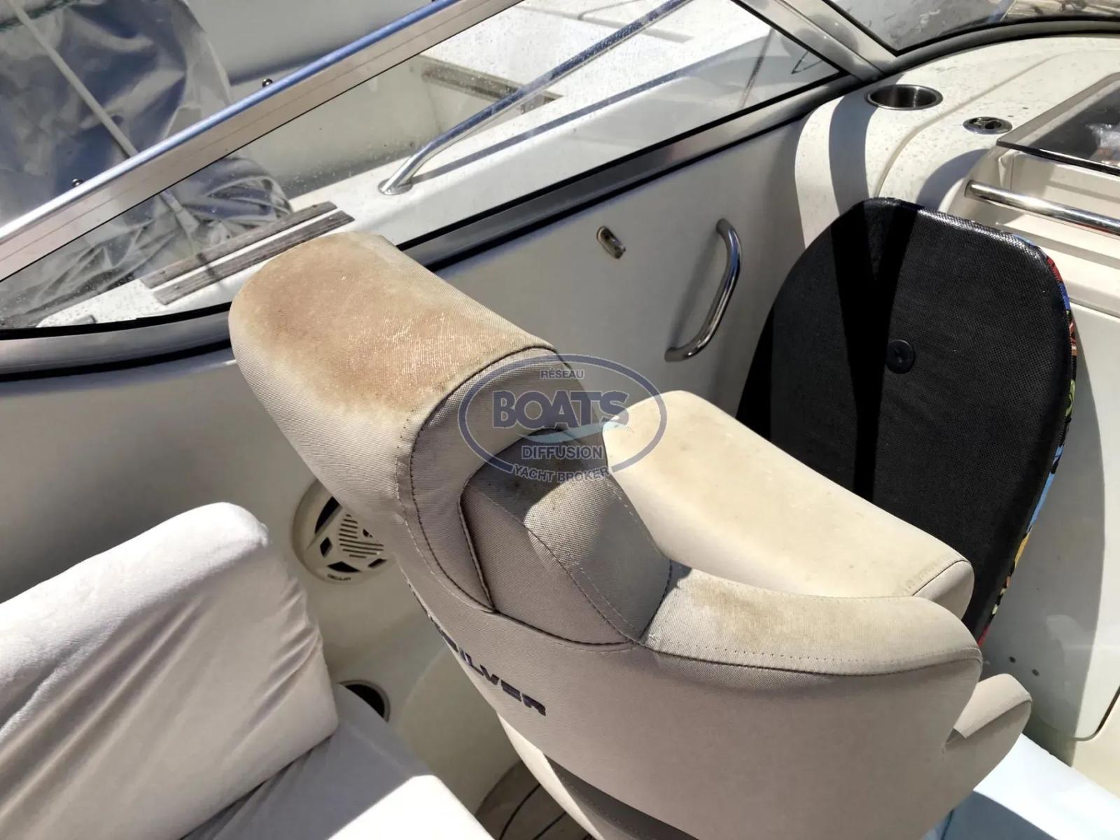 quicksilver 645 activ cabin