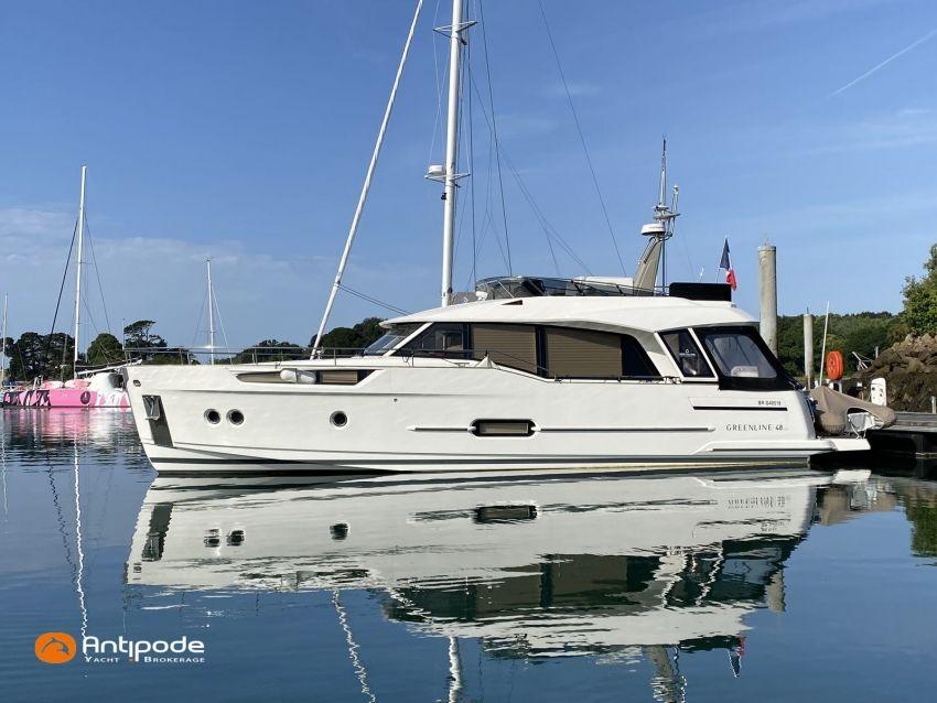 seaway yachts Greenline 48 fly