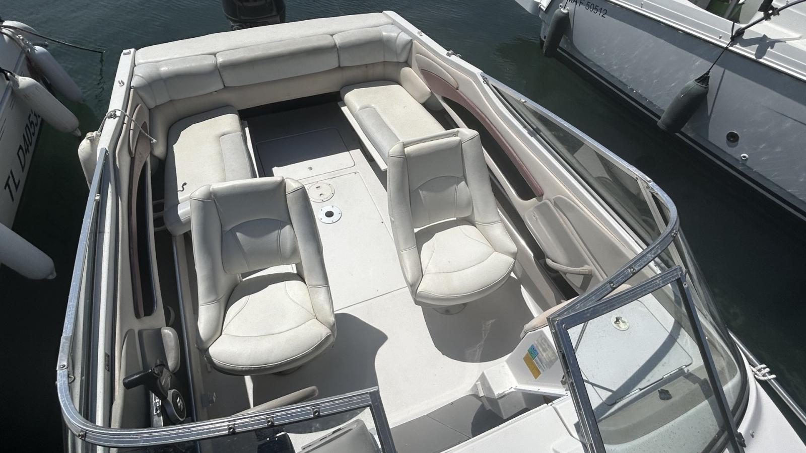 four winns Sundowner 205