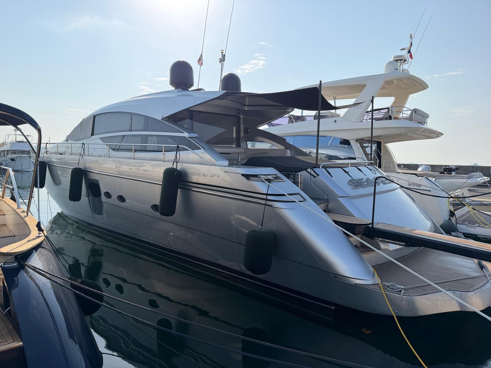 pershing 64