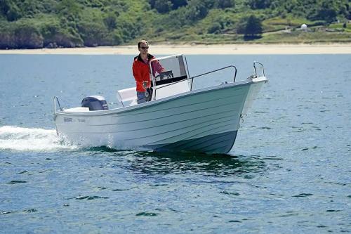 Fibramar pescador 550