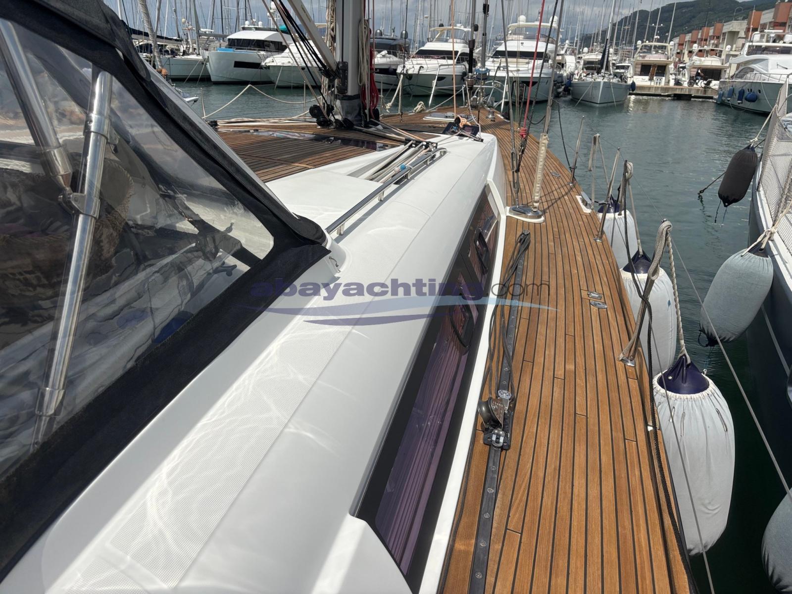 beneteau Oceanis 58