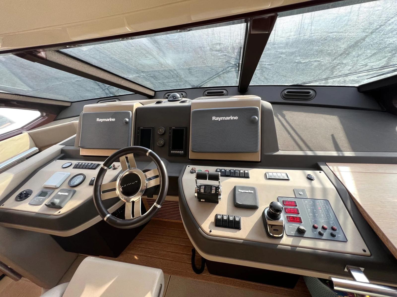 azimut 60 flybridge