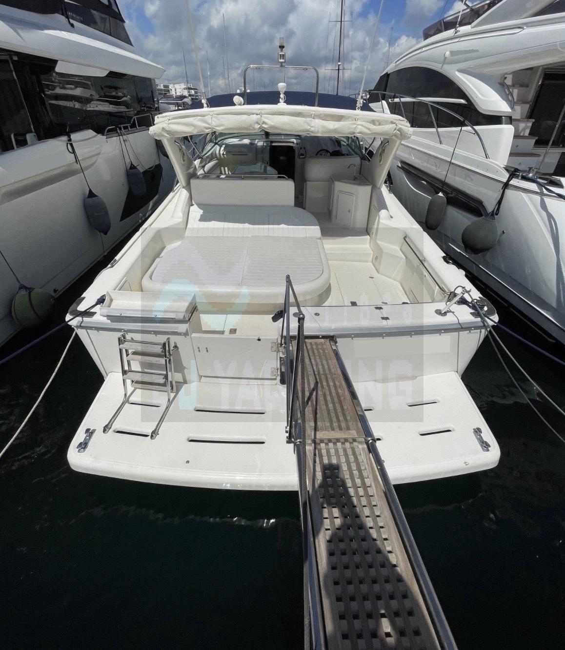 riviera 4000 offshore