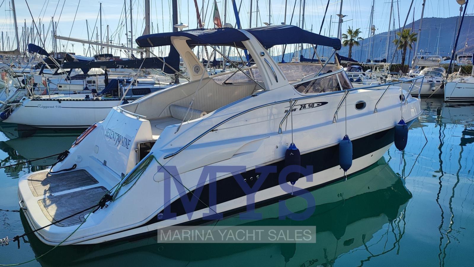 manò marine 26.50 cabin cruiser