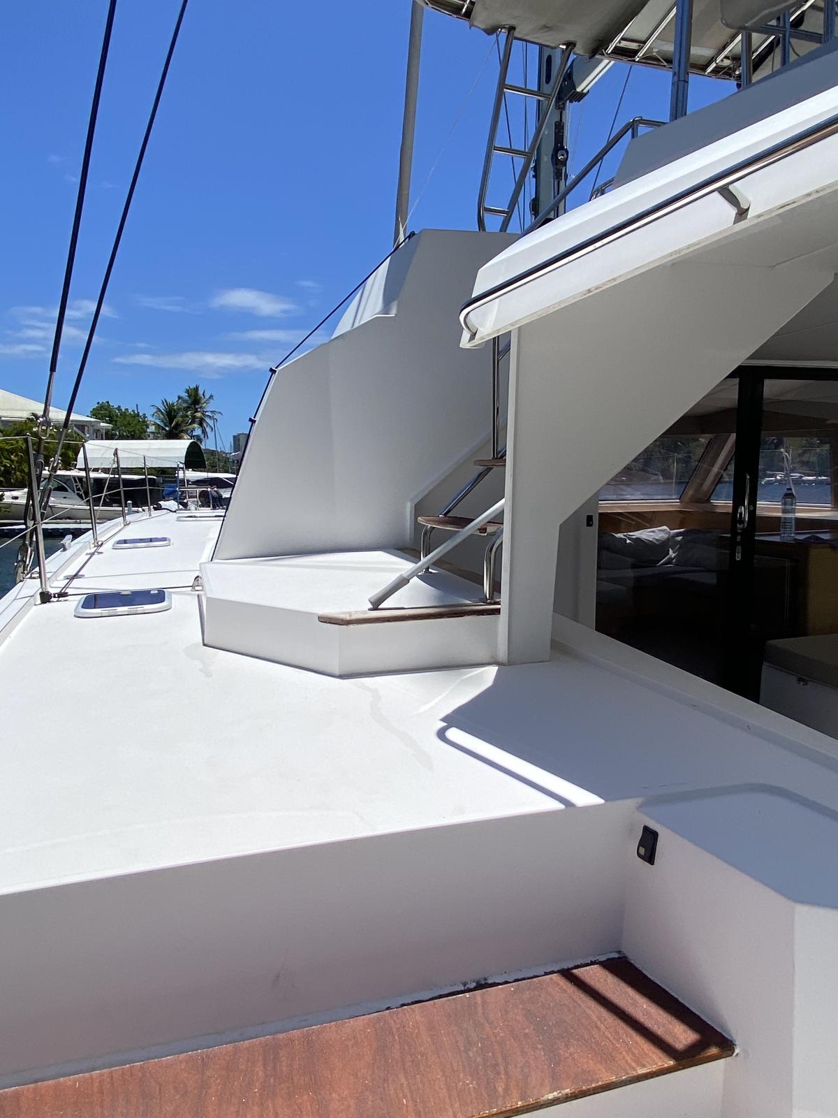 nautitech catamarans 46 fly