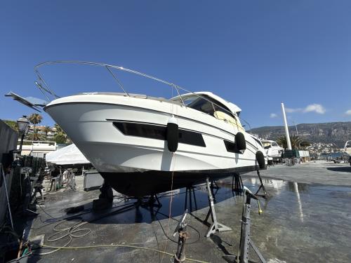 Beneteau antares 9