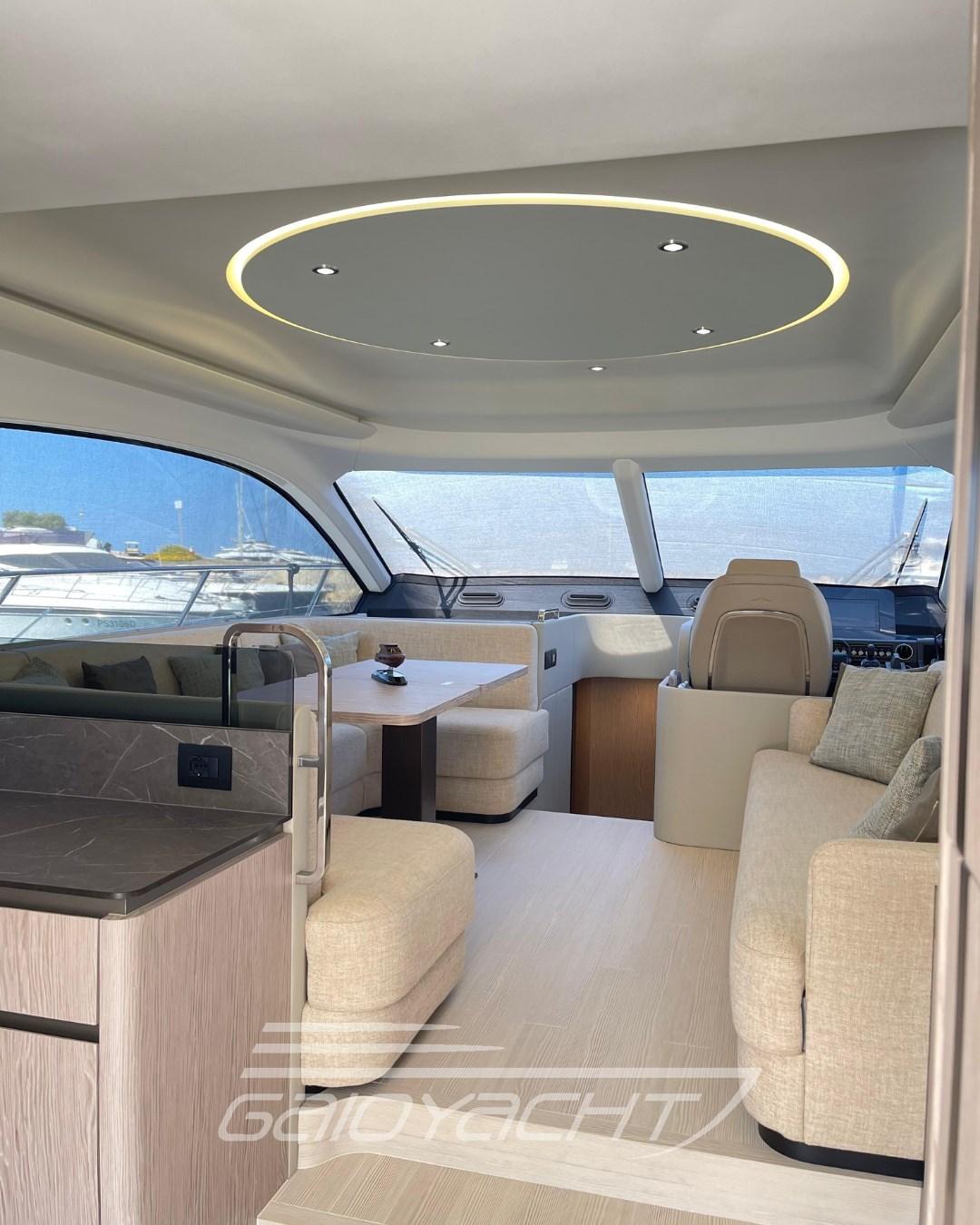 azimut 53 flybridge