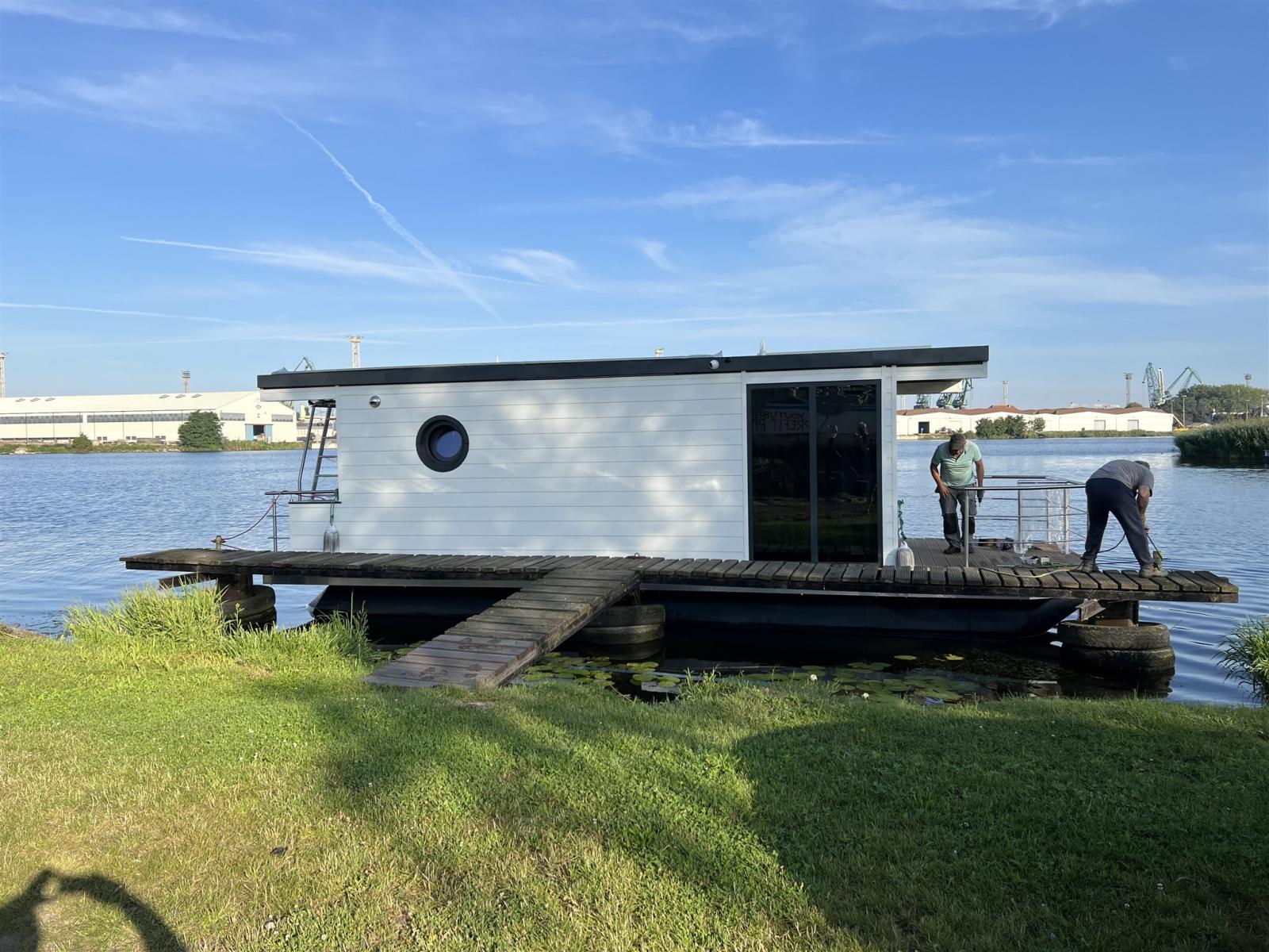 aqua-house Hausboot harmonia 340
