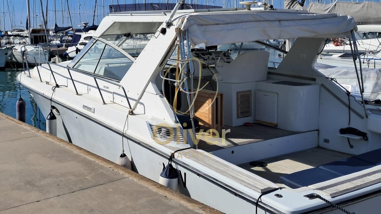 trojan yacht-bertram 38 express