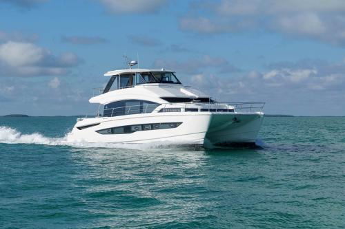 Aquila 54 yacht