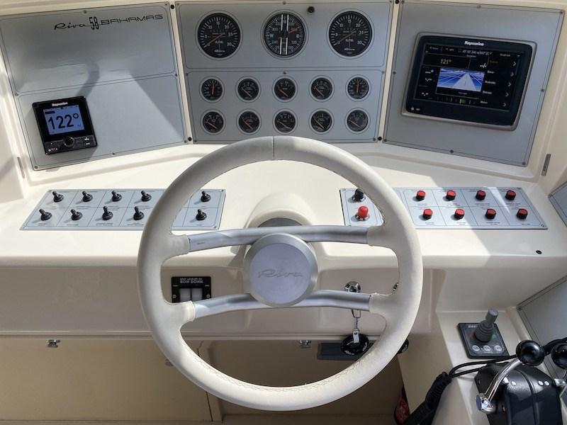 riva 58 bahamas