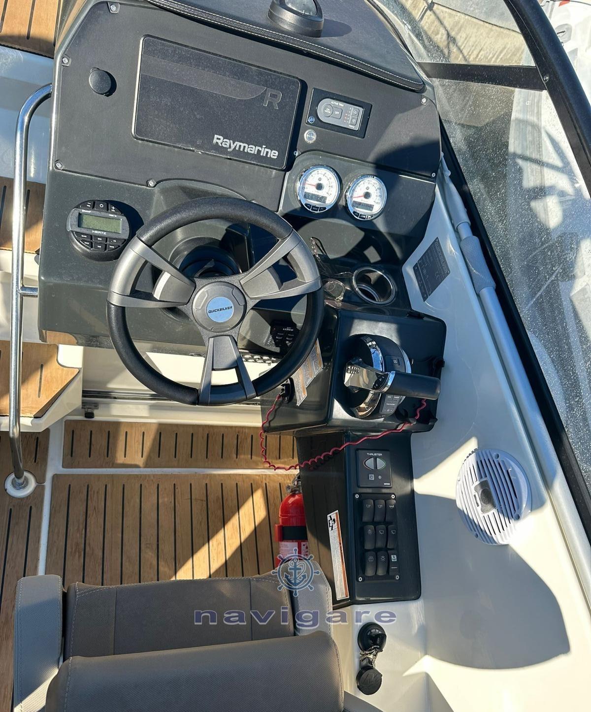 quicksilver Activ 805 cruiser