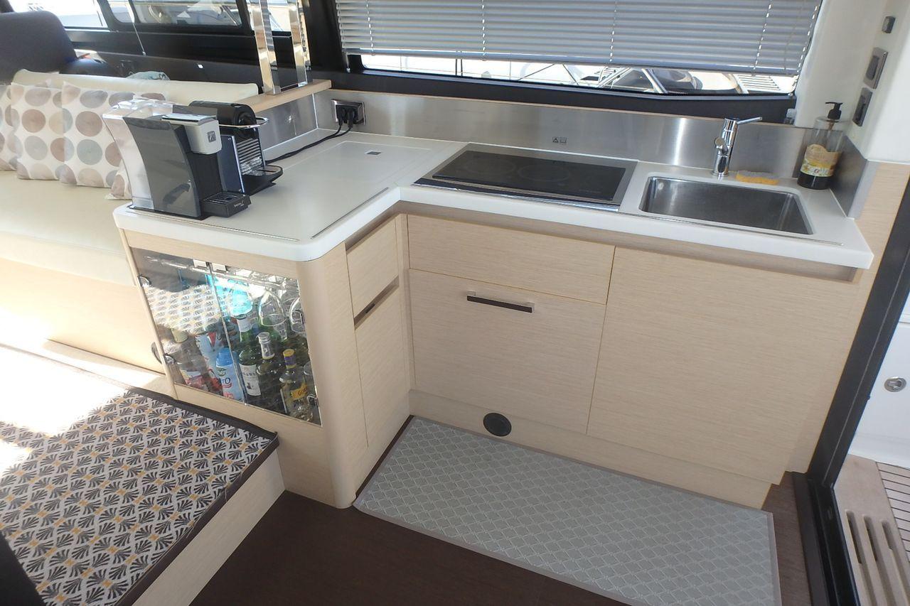 jeanneau Prestige 450 fly