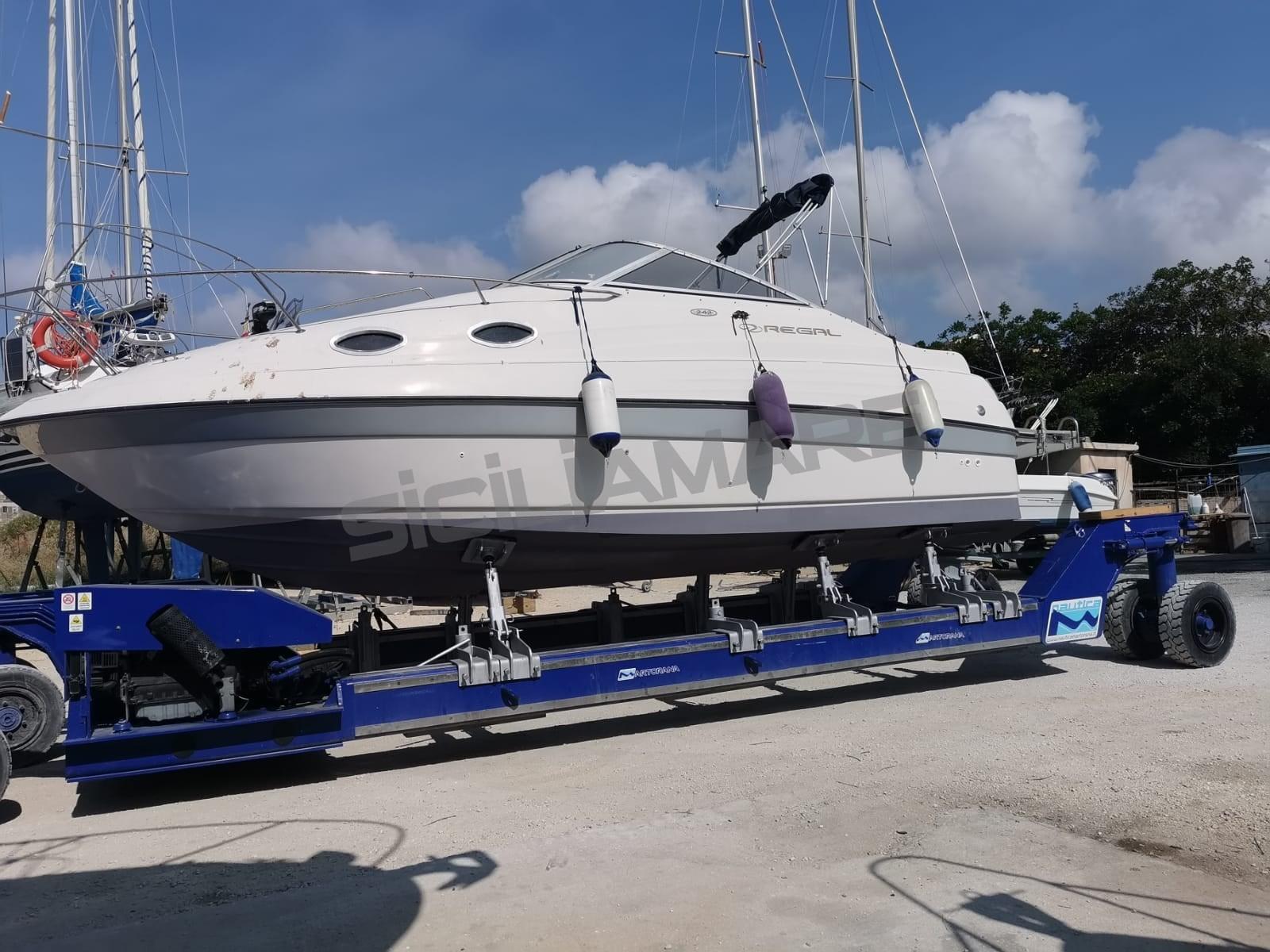 regal marine Commodore 242