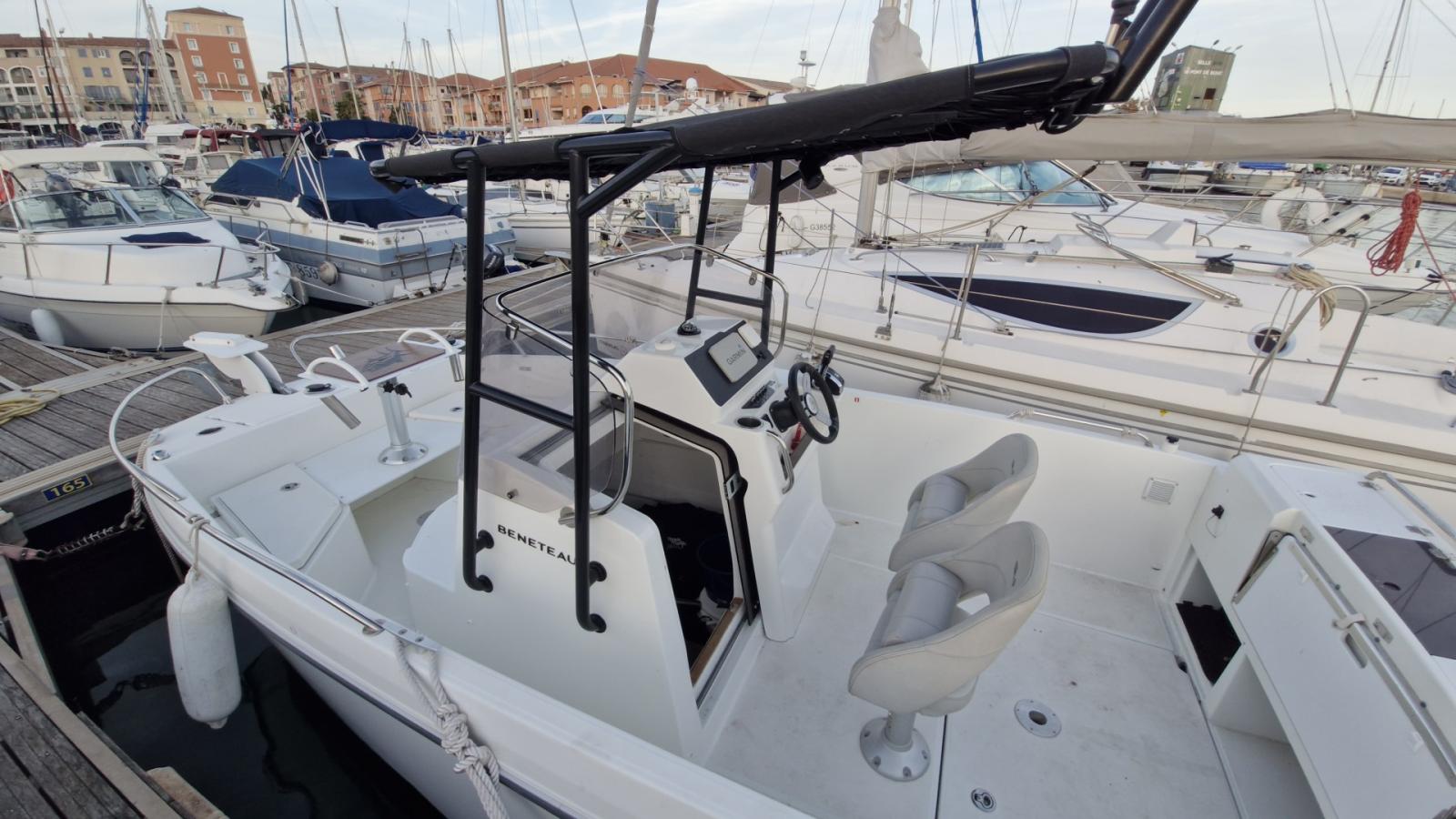 beneteau Flyer 7 sundeck
