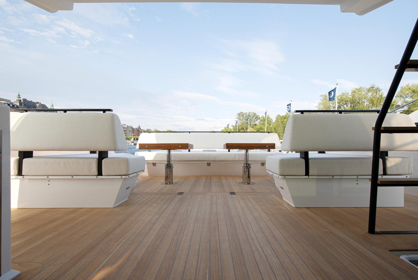 delta powerboats 72 coupe