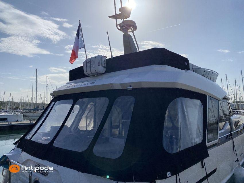 seaway yachts Greenline 48 fly