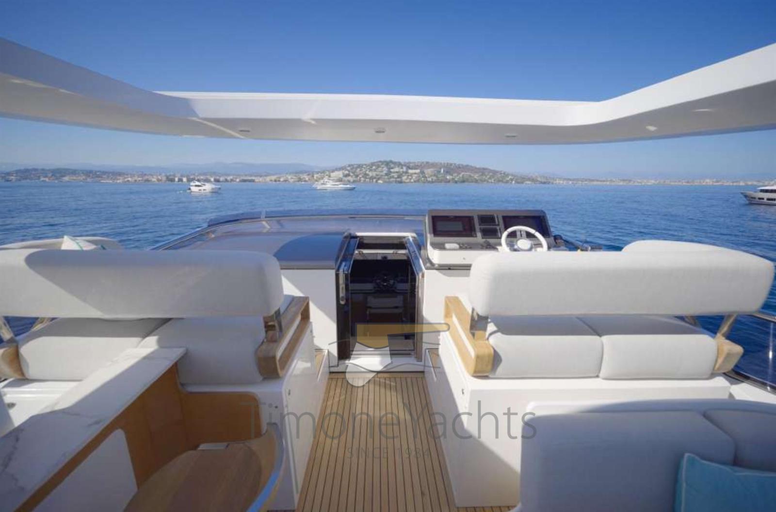 azimut Grande 27 metri