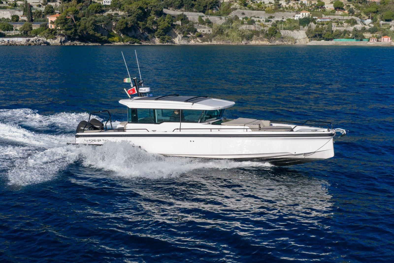 axopar 37 xc cross cabin