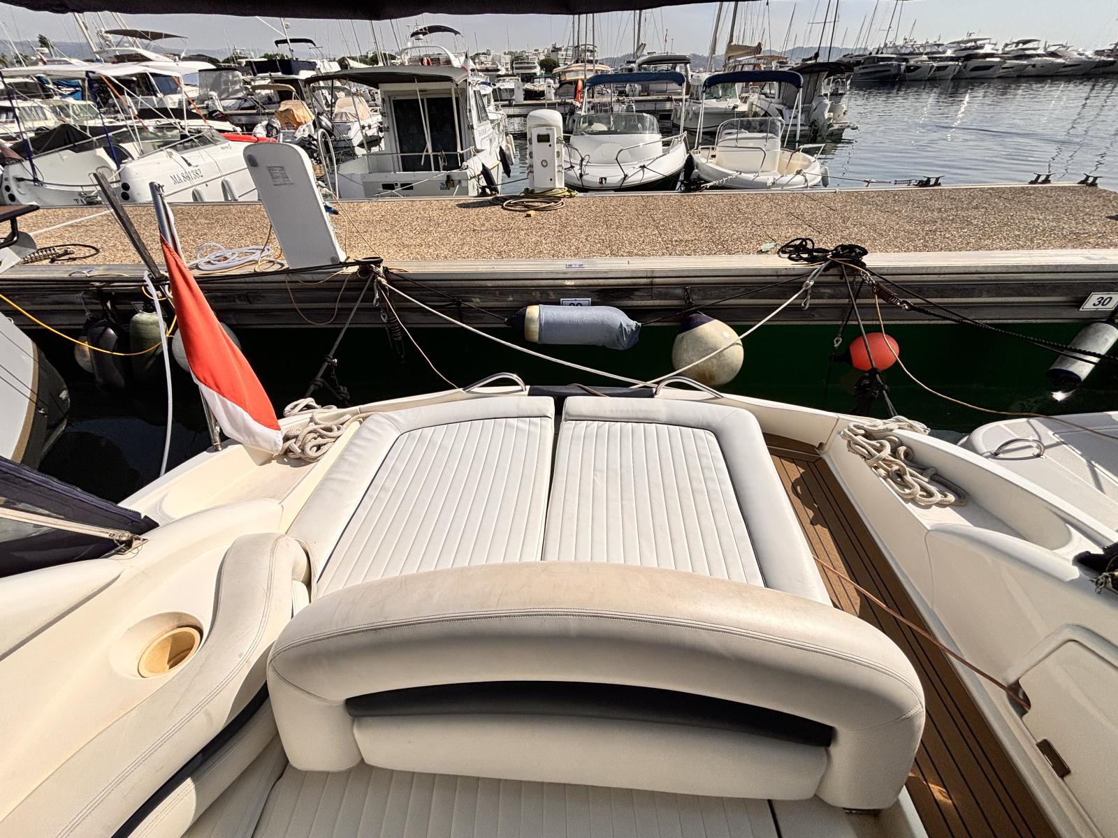 sunseeker Hawk 34
