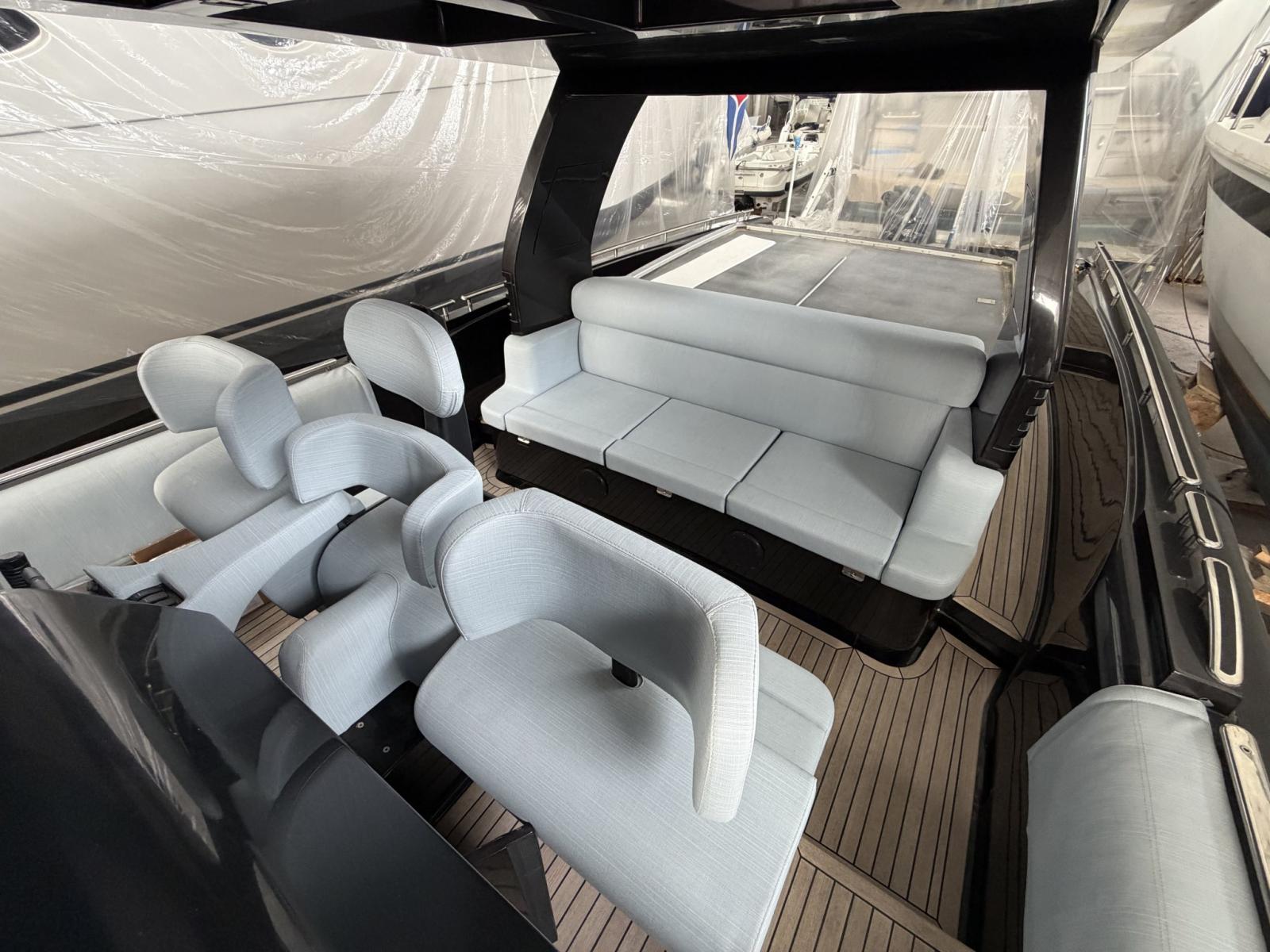 novamarine Black shiver 140 jet