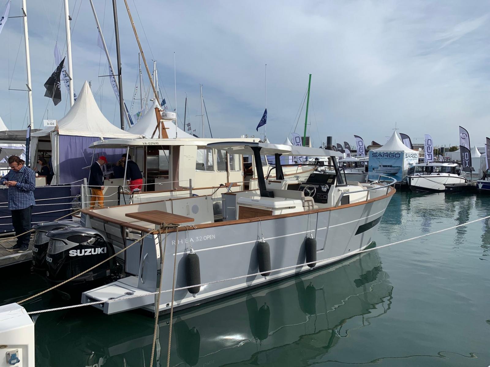 rhea marine Rhea 32 open