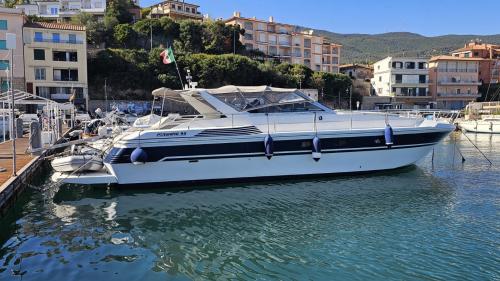 Pershing 45