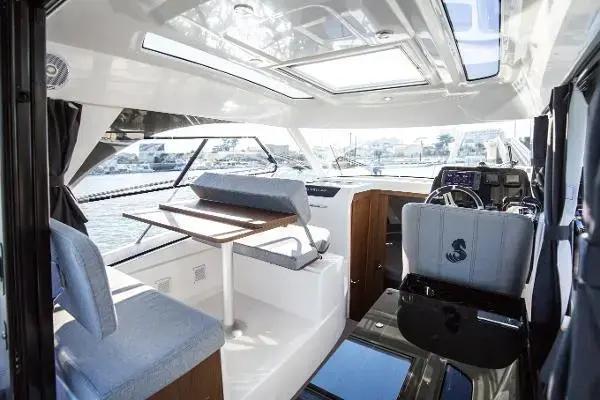 beneteau Antares 9