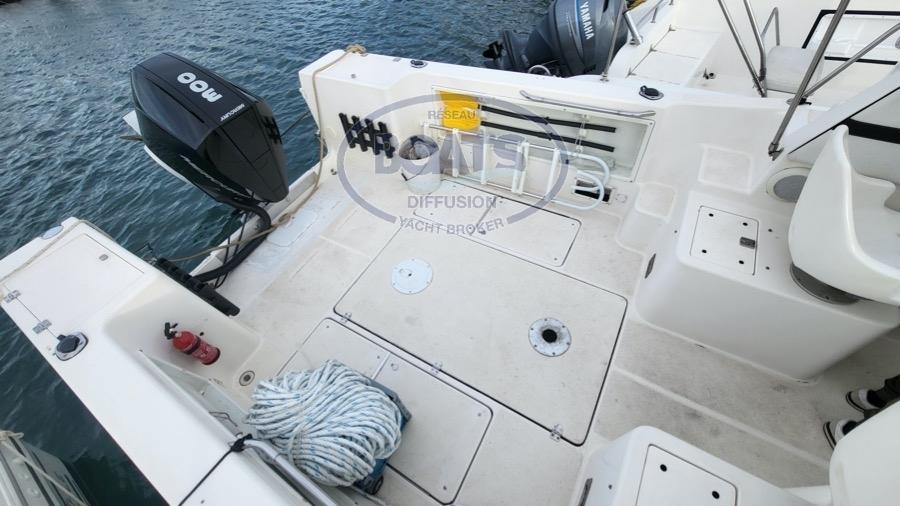 seaswirl Seaswirl striper 2600 ob