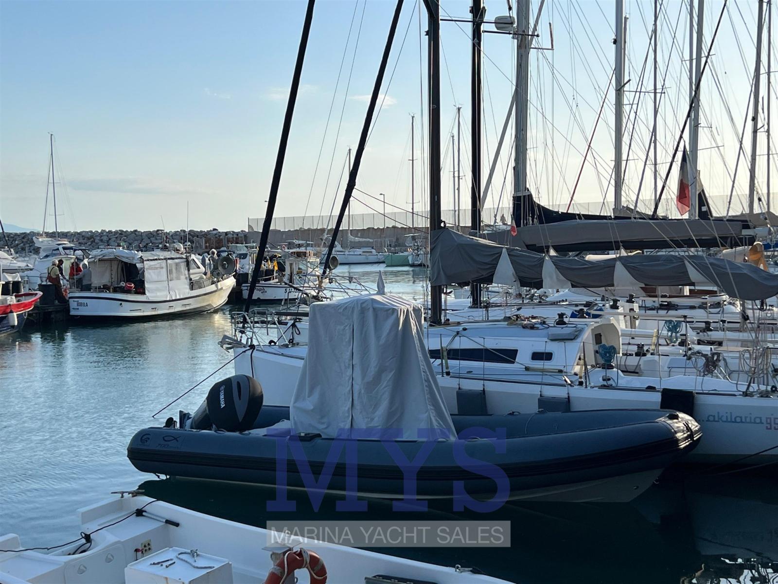 capelli Tempest 700 fishing