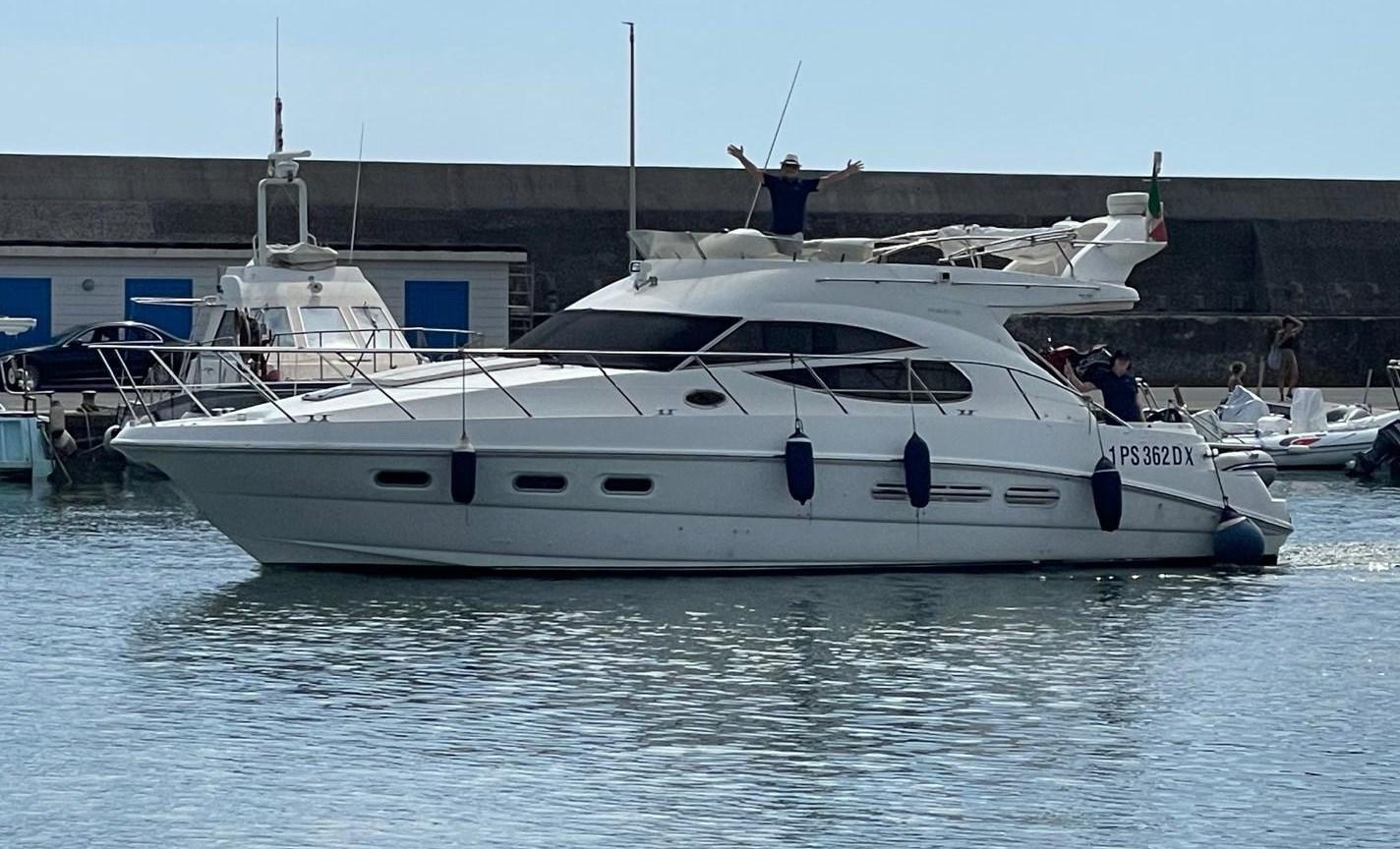 sealine F 42/5