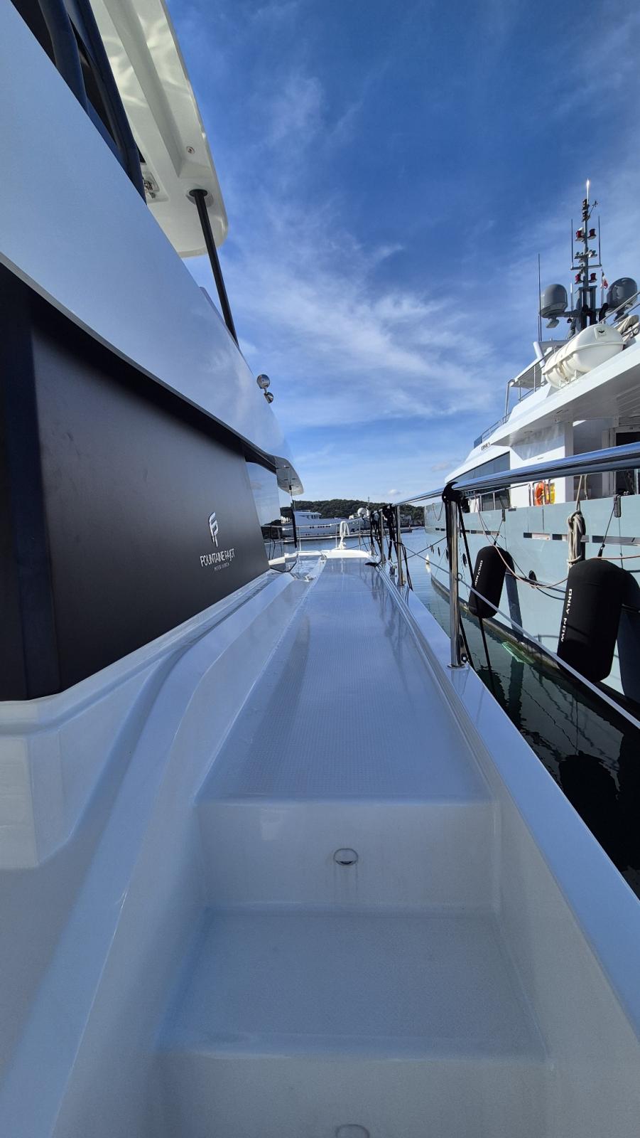 fountaine pajot My 6