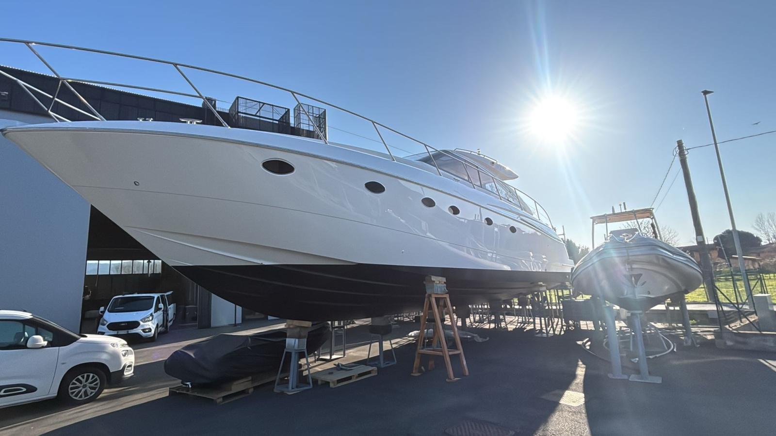 princess yachts V53