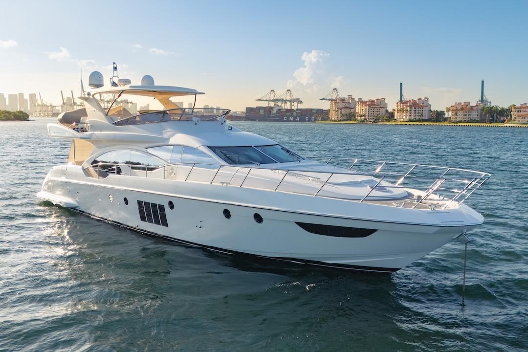 azimut 70
