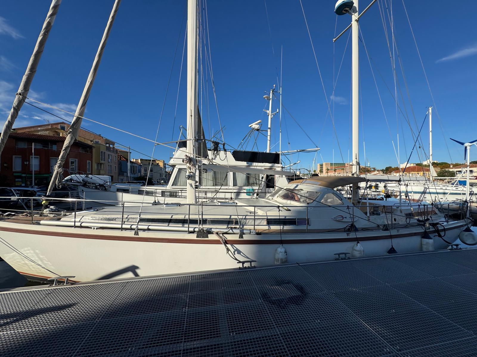 amel Super maramu 2000