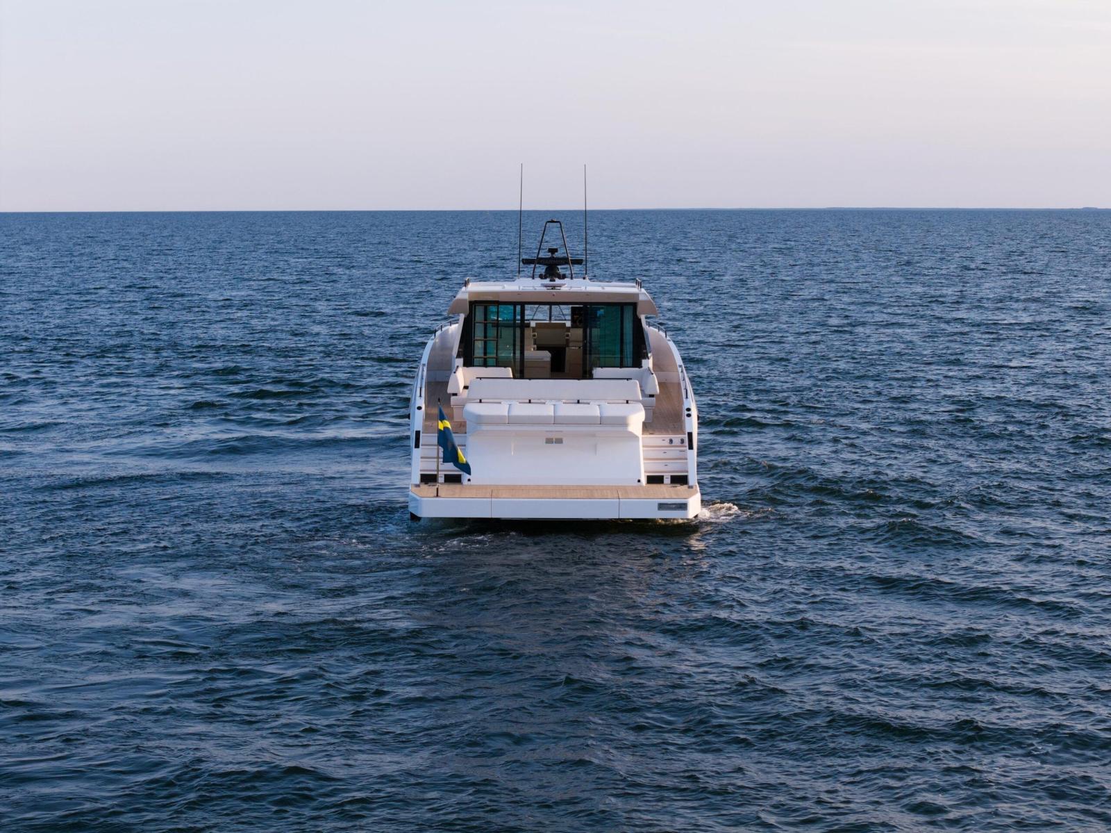 delta powerboats 72 coupe