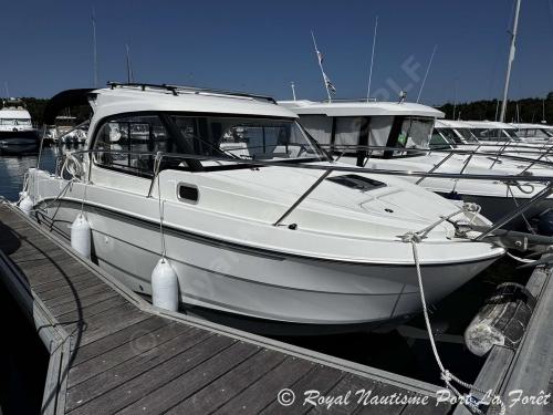 Beneteau antares 8 ob