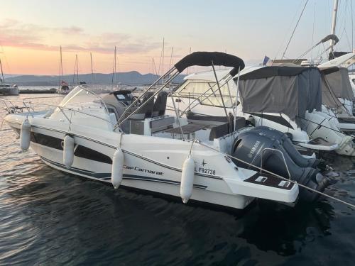 Jeanneau cap camarat 9.0 wa